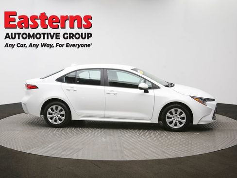 Used 2024 Toyota Corolla LE image 44