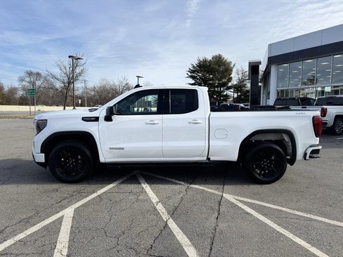 Used 2025 GMC Sierra 1500 Elevation image 2