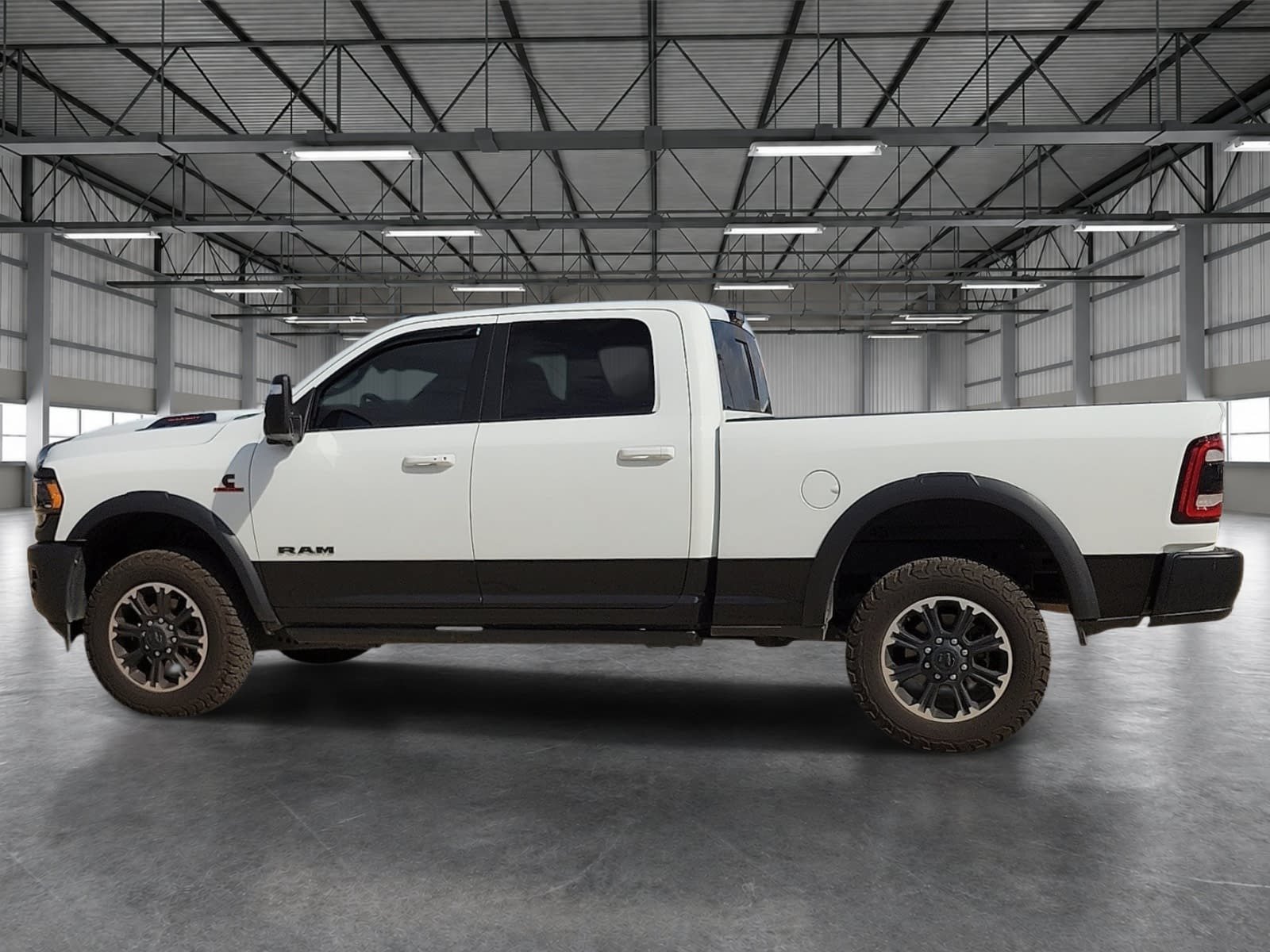 Used 2024 RAM 2500 Rebel w/ Towing Technology Group AWD/4WD image 2