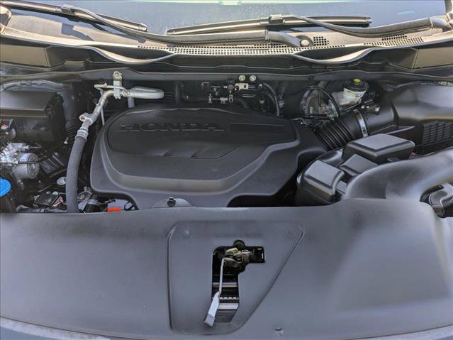 Certified 2025 Honda Odyssey Touring image 26