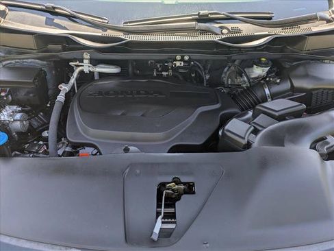 Certified 2025 Honda Odyssey Touring image 26