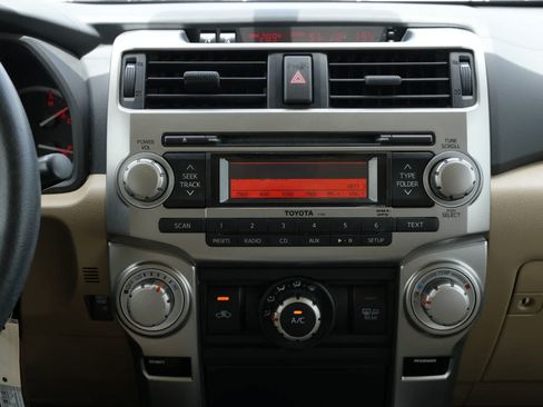 Used 2012 Toyota 4Runner SR5 RWD image 13