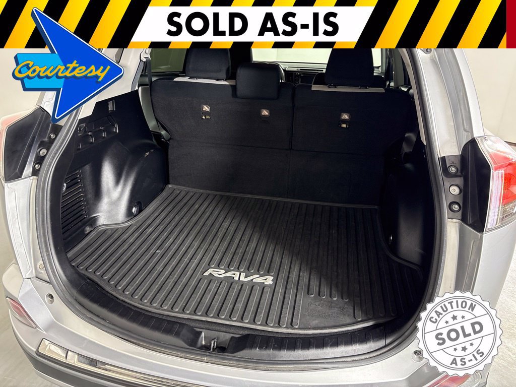 Used 2017 Toyota RAV4 XLE w/ Carpet Mat Package AWD/4WD image 18