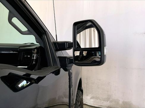 Used 2023 Ford F250 Lariat w/ Sport Appearance Package AWD/4WD image 11
