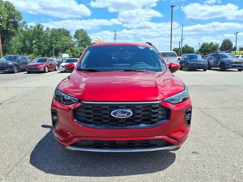 Certified 2024 Ford Escape ST-Line Elite AWD/4WD image 2