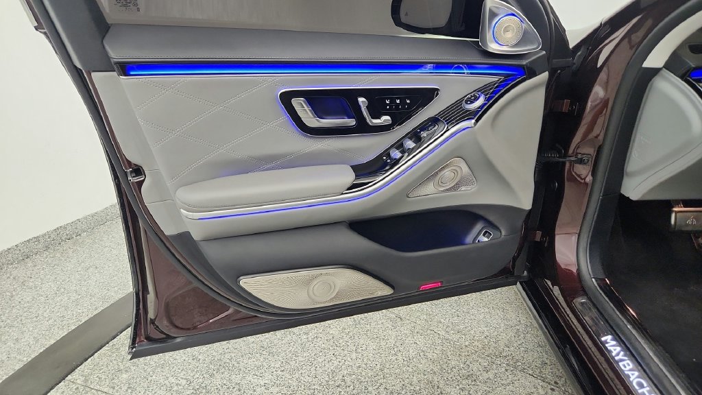 Used 2022 Mercedes-Benz Maybach S 580 4MATIC image 31