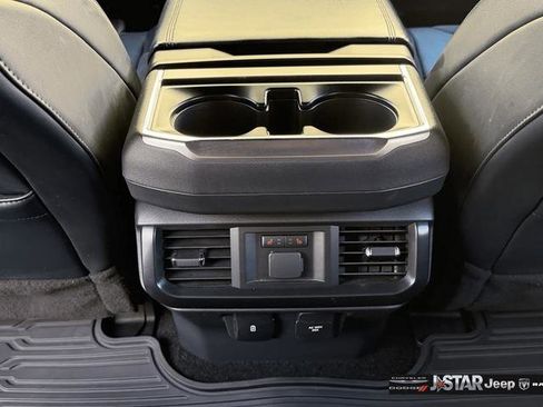 Used 2022 Ford F150 Raptor w/ Equipment Group 801A High AWD/4WD image 27