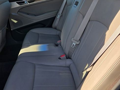 Used 2018 Genesis G80 3.8 image 37
