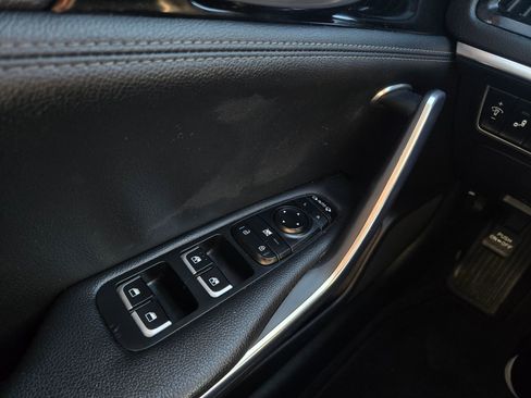 Certified 2019 Kia Stinger Base image 21