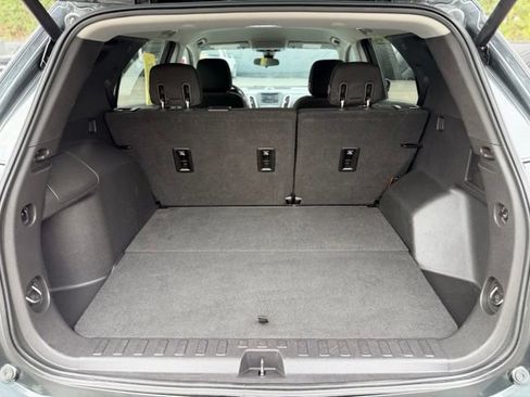 Used 2019 Chevrolet Equinox LT w/ Driver Convenience Package FWD image 27