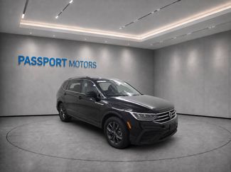 Used 2023 Volkswagen Tiguan SE w/ Panoramic Sunroof Package FWD video 1