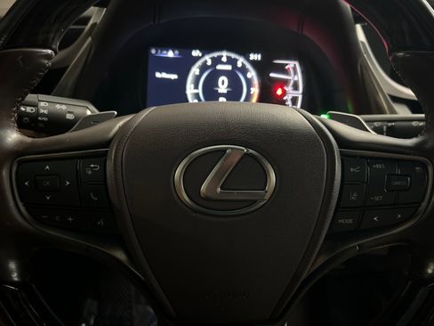 Used 2021 Lexus ES 250 w/ Premium Package image 22