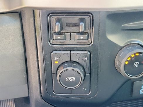 Used 2023 Ford F250 XLT image 29