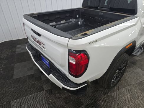 Used 2023 GMC Canyon Elevation w/ Elevation Premium Package AWD/4WD image 11