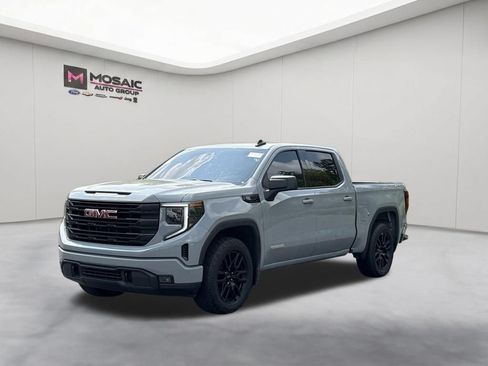 Used 2024 GMC Sierra 1500 Elevation AWD/4WD image 4