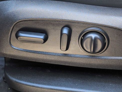 Used 2018 GMC Terrain SLT w/ Preferred Package image 18