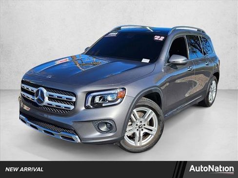 Used 2022 Mercedes-Benz GLB 250 image 1