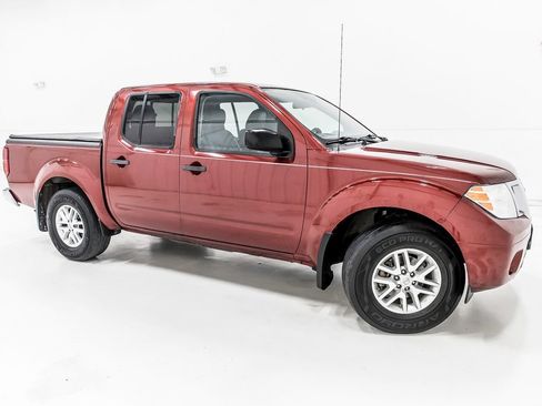 Used 2019 Nissan Frontier SV RWD image 10