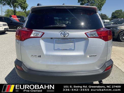 Used 2015 Toyota RAV4 Limited w/ Technology Package image 5
