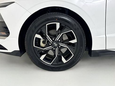 Used 2025 Hyundai Sonata SEL FWD image 30