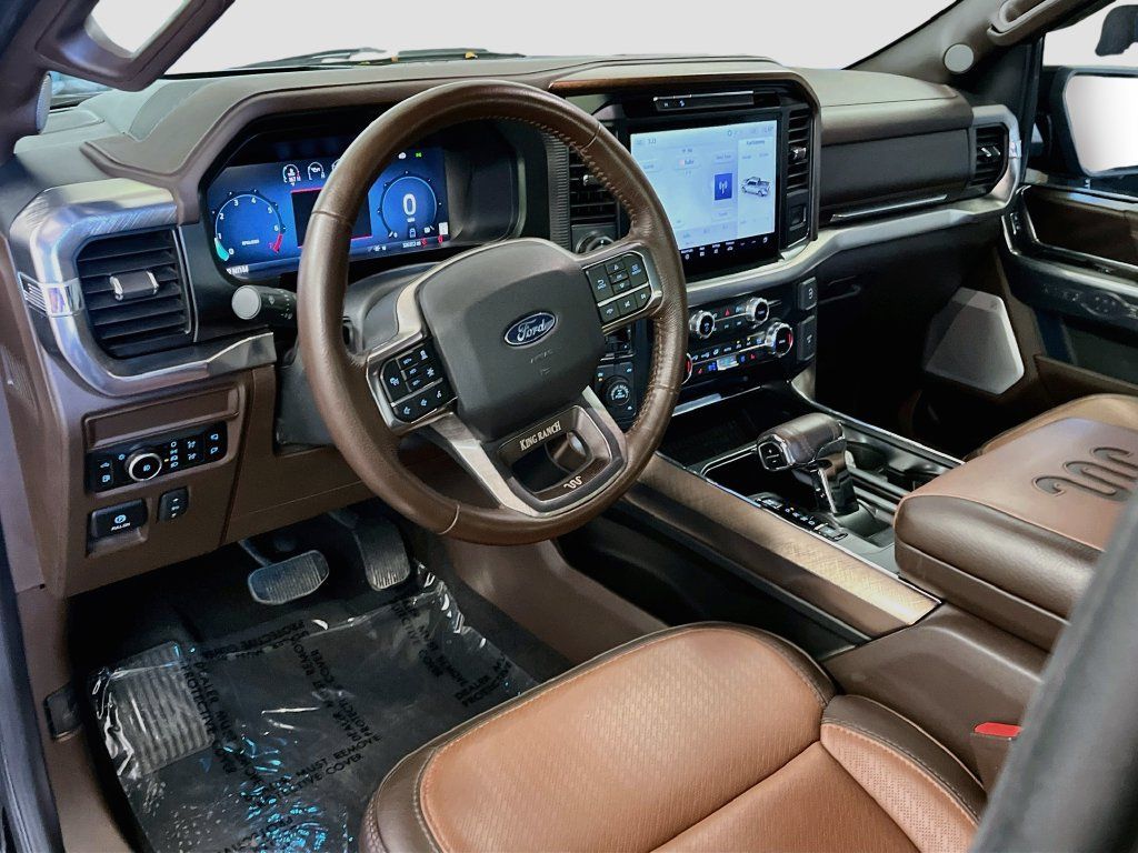 Used 2025 Ford F150 King Ranch w/ FX4 Off-Road Package AWD/4WD image 9