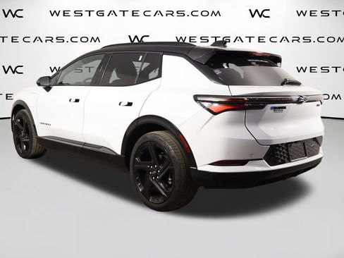 Used 2024 Chevrolet Equinox EV RS image 46