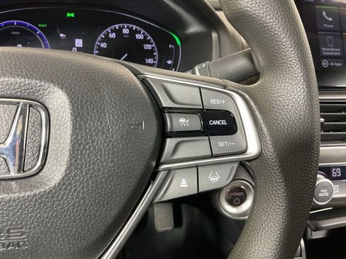 Used 2021 Honda Accord Hybrid image 17