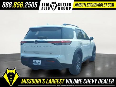 Used 2024 Nissan Pathfinder SV FWD image 24