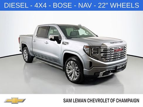Used 2023 GMC Sierra 1500 Denali w/ Technology Package AWD/4WD image 1