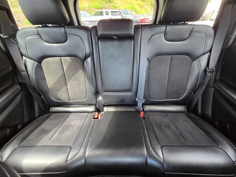 Used 2024 Jeep Grand Cherokee Altitude AWD/4WD image 42