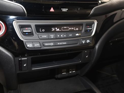 Used 2019 Honda Passport Touring image 27