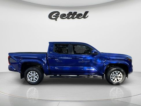 Used 2024 Toyota Tacoma SR5 w/ SR5 Upgrade Package RWD image 3