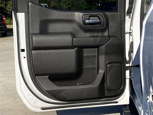 Used 2022 Chevrolet Silverado 1500 LT w/ Bed Protection Package image 35