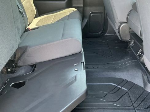 Used 2020 Chevrolet Silverado 1500 Custom Trail Boss w/ Custom Convenience Package AWD/4WD image 32