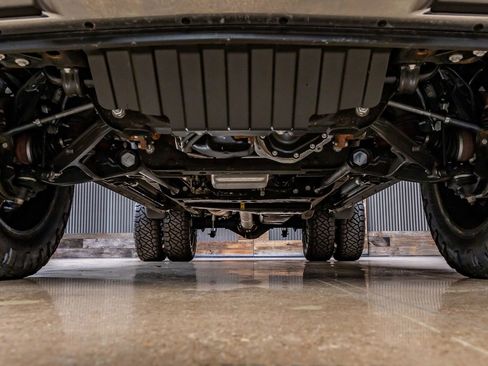 Used 2024 Chevrolet Silverado 3500 High Country w/ High Country Premium Package image 15