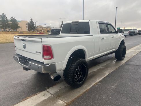 Used 2014 RAM 3500 Laramie w/ Cold Weather Group image 6