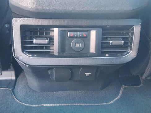 Certified 2023 Ford F350 Platinum w/ Tremor Off-Road Package image 36