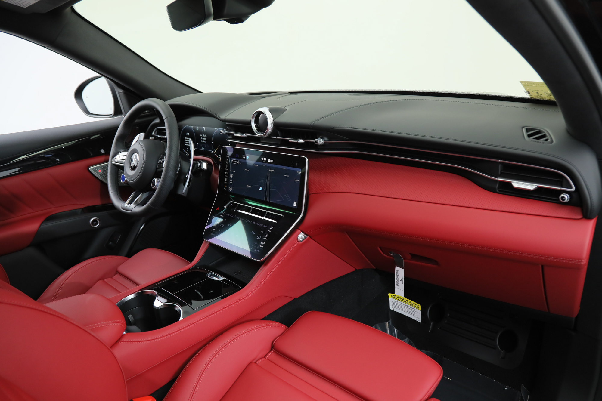Used 2026 Maserati Grecale Modena AWD/4WD image 11