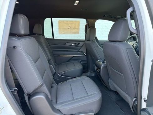 New 2026 Chevrolet Traverse LT w/ Midnight/Sport Edition image 10