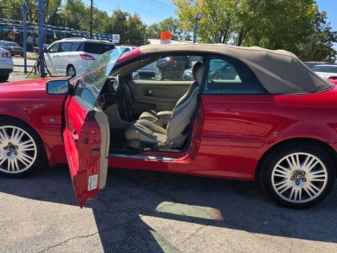 Used 2004 Volvo C70 LT image 3