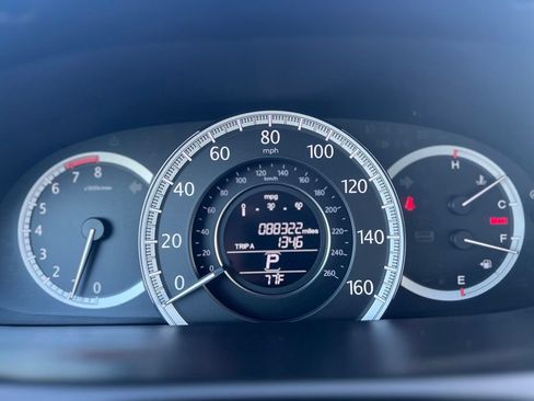 Used 2015 Honda Accord EX image 11