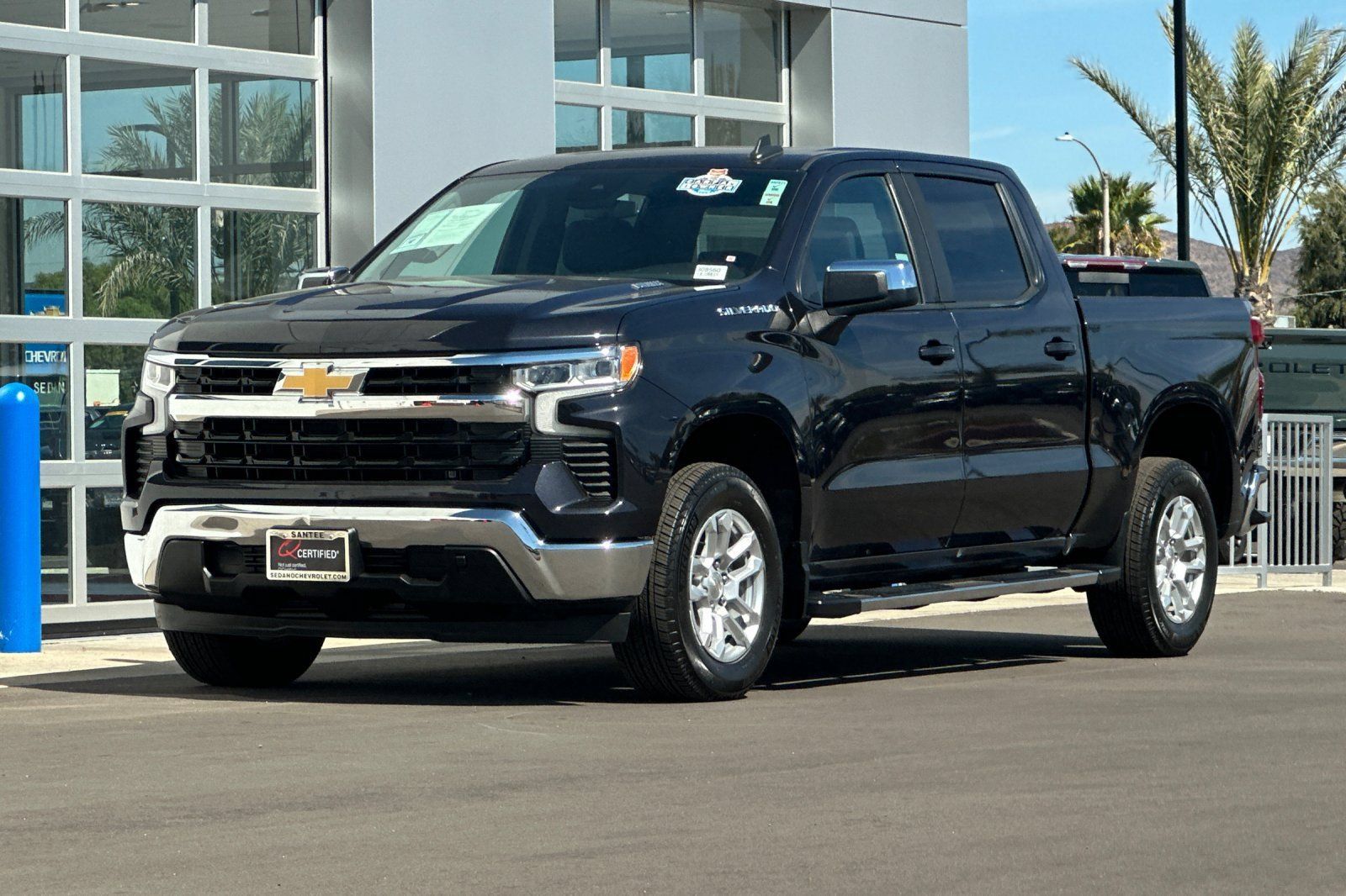 Used 2023 Chevrolet Silverado 1500 LT RWD image 8