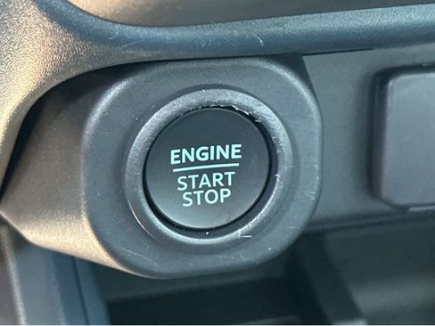 Used 2025 Ford Maverick Lariat AWD/4WD image 26