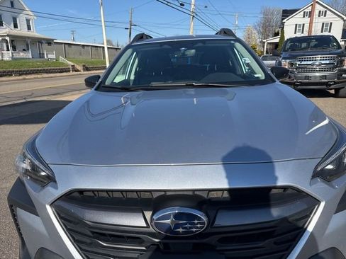 Used 2024 Subaru Outback Limited XT w/ Popular Package #2 image 3