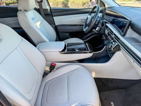 Certified 2026 Hyundai Tucson Limited AWD/4WD image 19