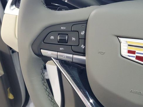 New 2025 Cadillac XT6 Premium Luxury image 21