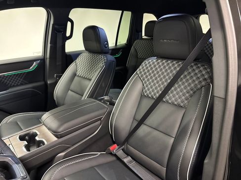 New 2026 GMC Acadia Denali w/ Super Cruise Package image 25