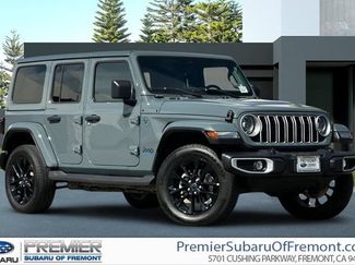 Used 2025 Jeep Wrangler Unlimited Sahara AWD/4WD video 1