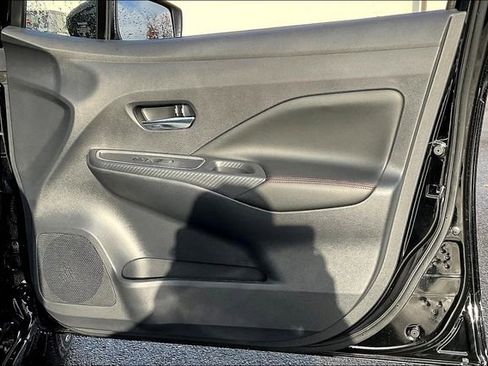 New 2025 Nissan Versa SR w/ Trunk Package image 24