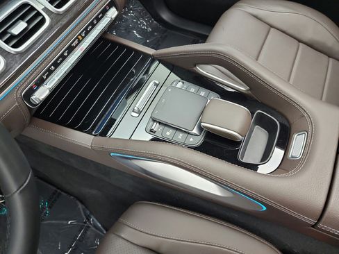 Certified 2023 Mercedes-Benz GLE 450 4MATIC image 11